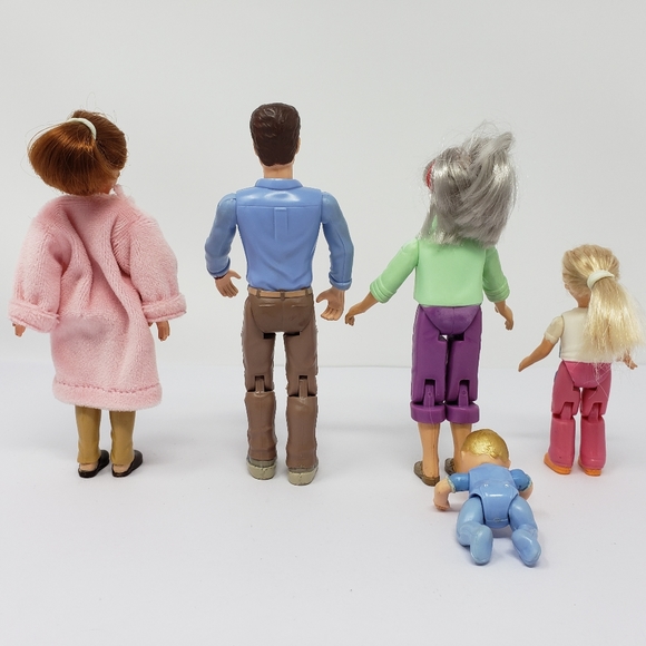 Mattel Doll House Family Pink House Coat Toy Lot - Picture 3 of 12